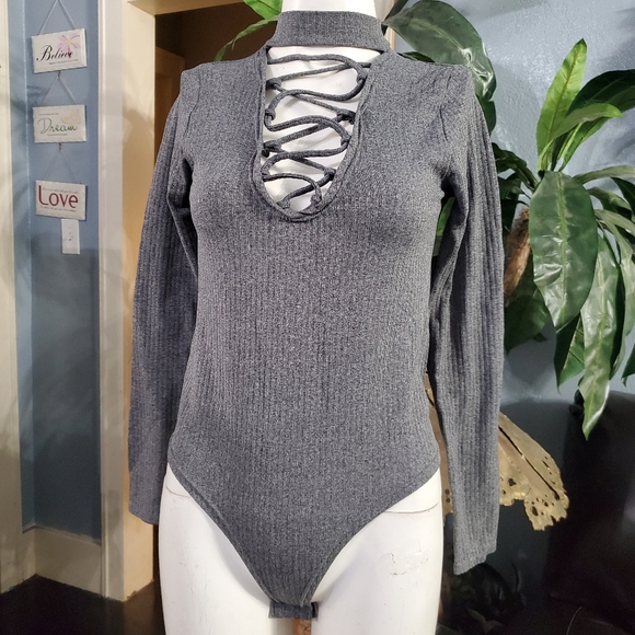 Gray Longsleeved Choker Neckline Caged  Bodysuit New Mix S-M - Picture 2 of 9